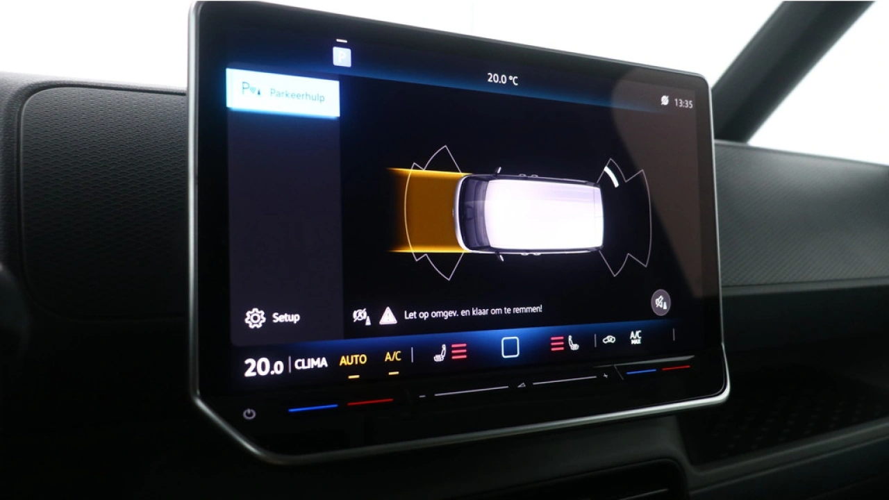 VW Bedrijfswagens ID. Buzz Cargo L1H1 286pk 79kWh RWD Economy-Business