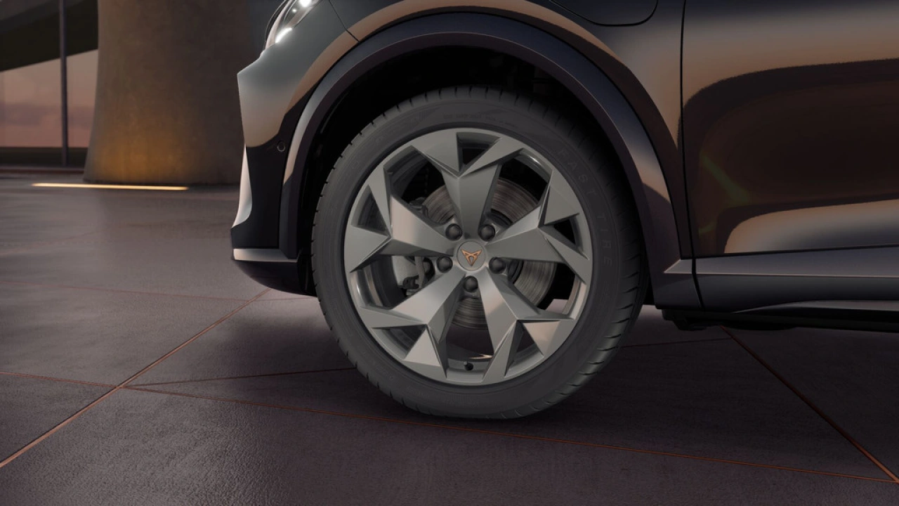 CUPRA Formentor 1.5 TSI e-Hybrid 204 6DSG Business