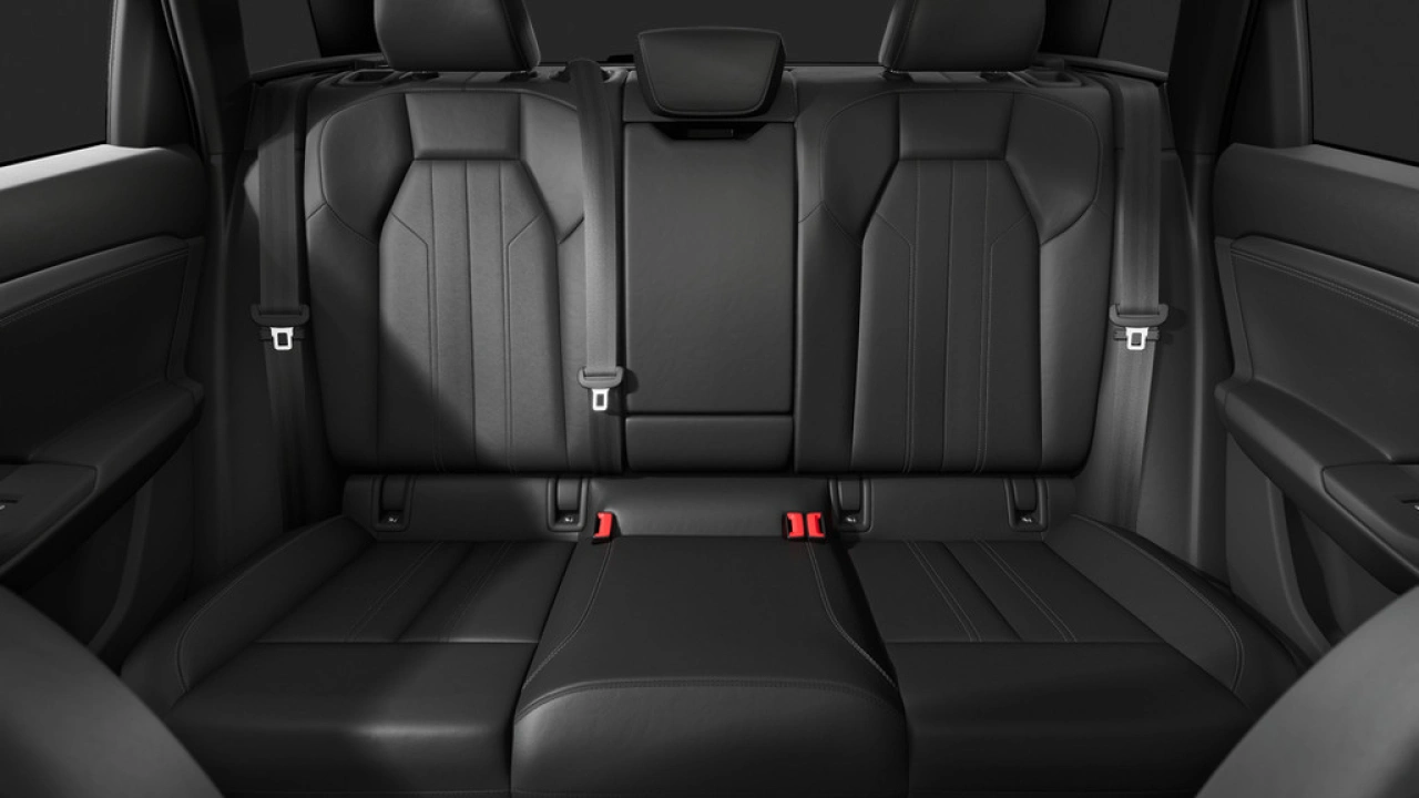 Audi Q6 e-tron 252 1AT S edition