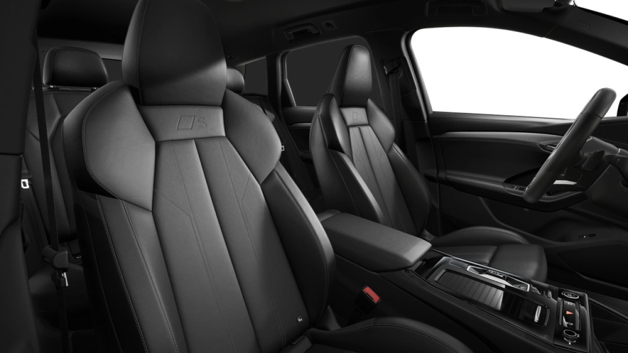 Audi Q6 e-tron 252 1AT S edition