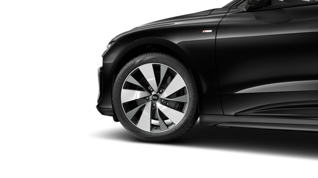 Audi A6 Avant e-tron 286 1AT S edition