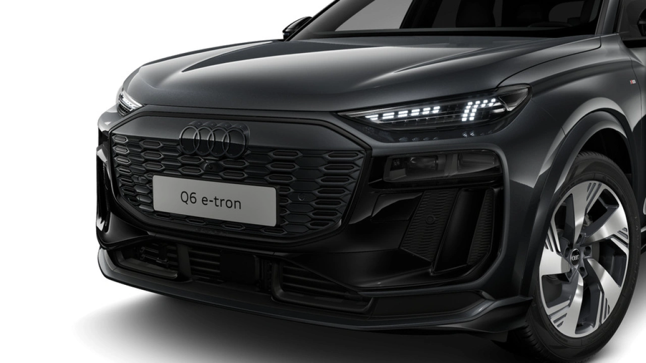 Audi Q6 e-tron 252 1AT S edition