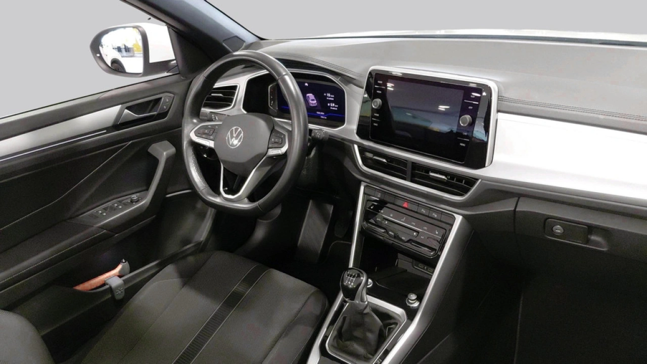 Volkswagen T-Roc Cabrio 1.0 TSI Style | Comfortpakket | 19