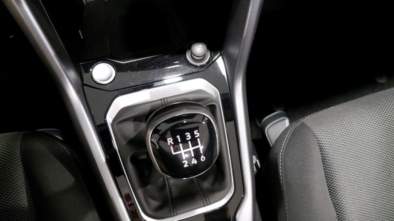 Volkswagen T-Roc Cabrio 1.0 TSI Style | Comfortpakket | 19