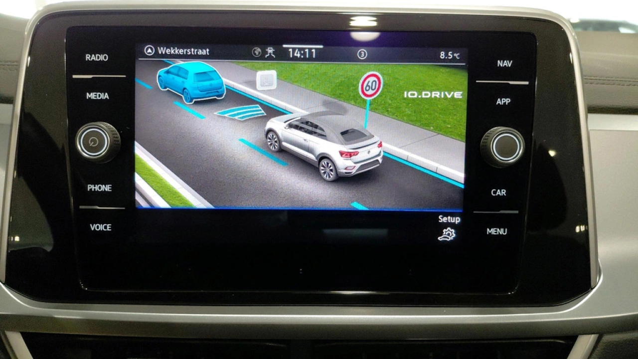 Volkswagen T-Roc Cabrio 1.0 TSI Style | Comfortpakket | 19