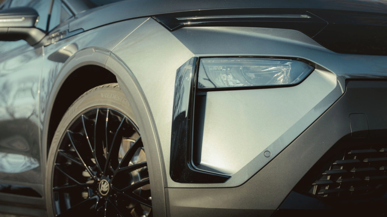 Škoda Elroq 60 Business Edition - Tour - Black Edition