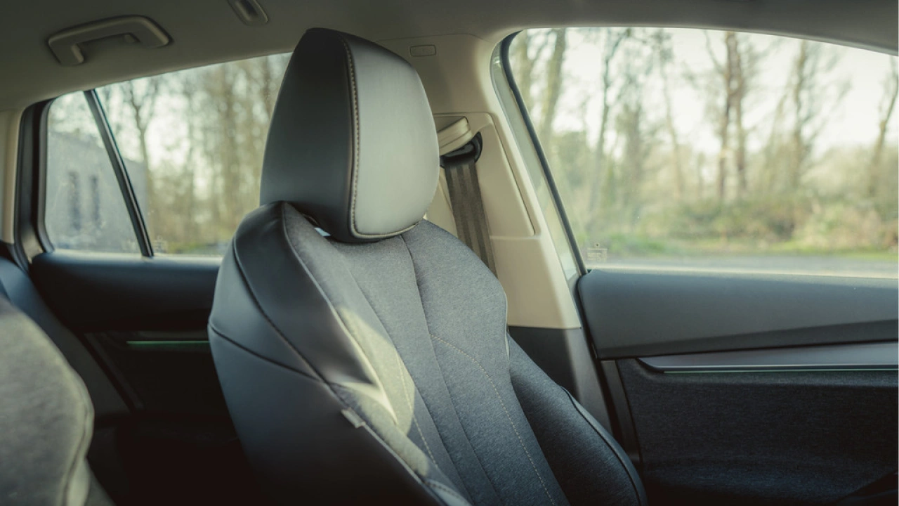 Škoda Elroq 60 Business Edition - Tour - Black Edition