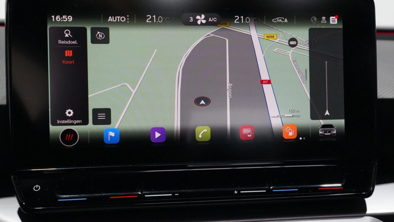 SEAT Leon Sportstourer 1.5 eTSI FR Launch Edition Beats