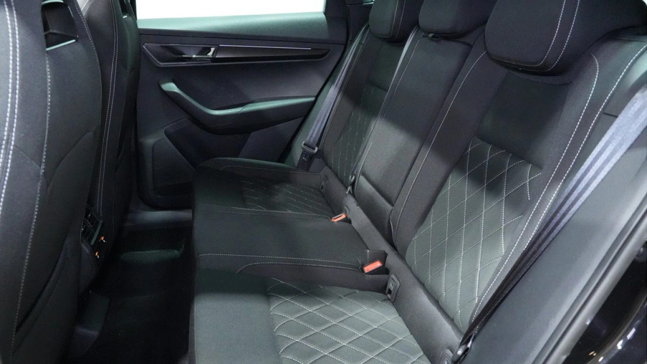 Škoda Karoq 1.5 TSI ACT Sportline Business