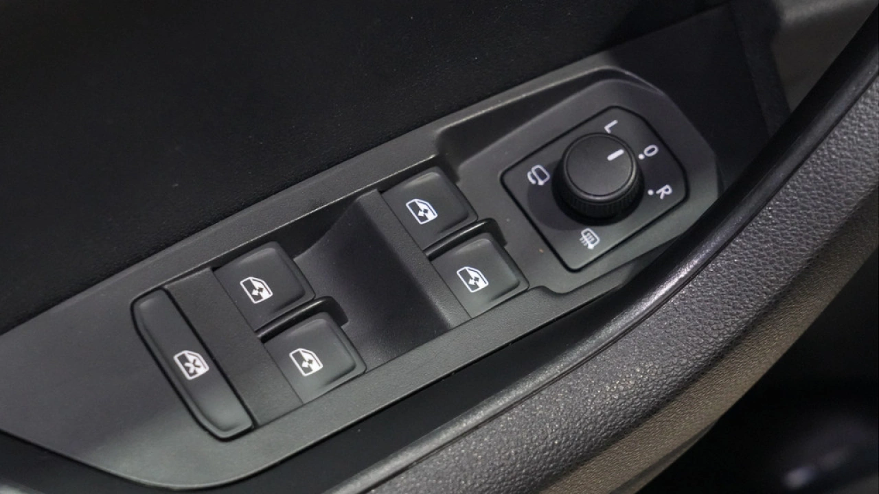 Škoda Karoq 1.5 TSI ACT Sportline Business