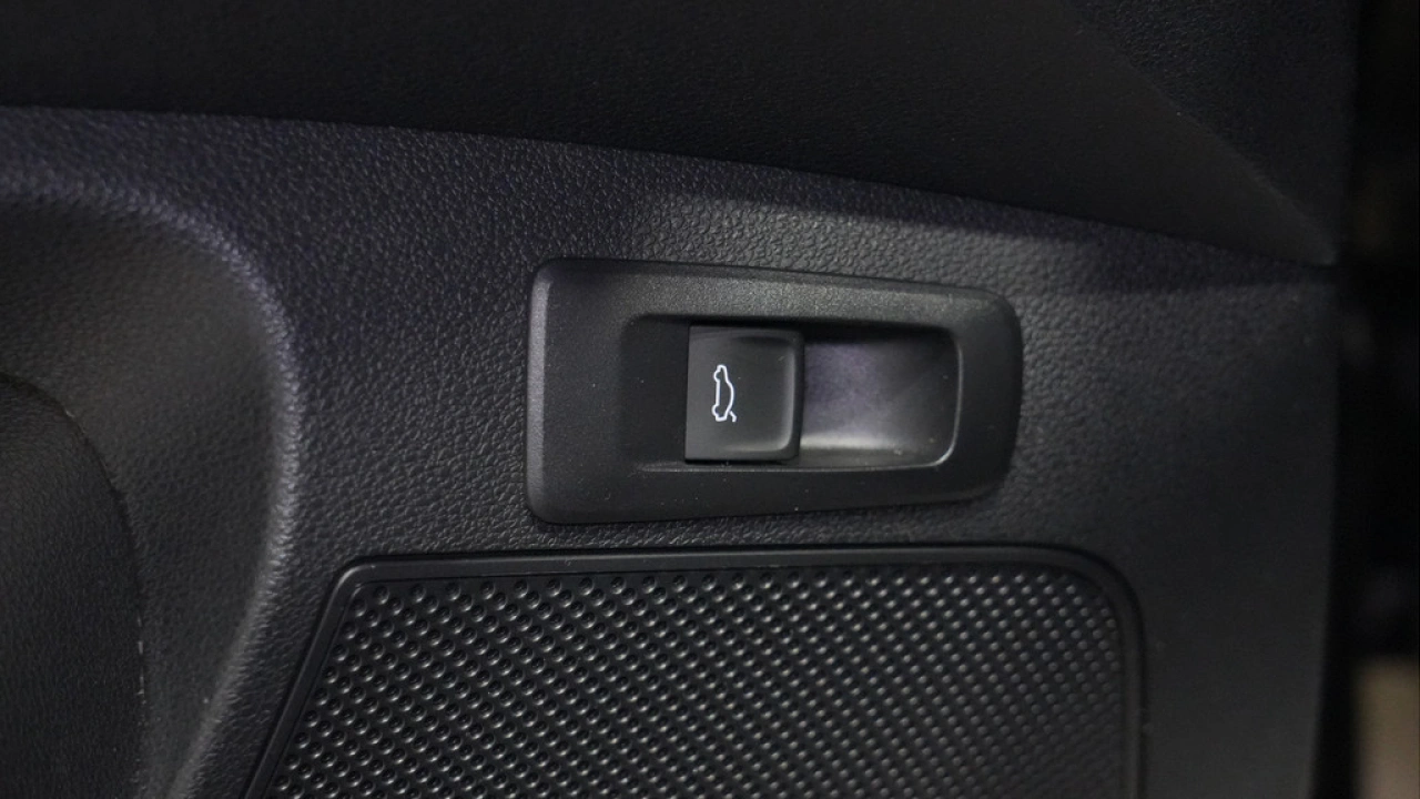 Škoda Karoq 1.5 TSI ACT Sportline Business