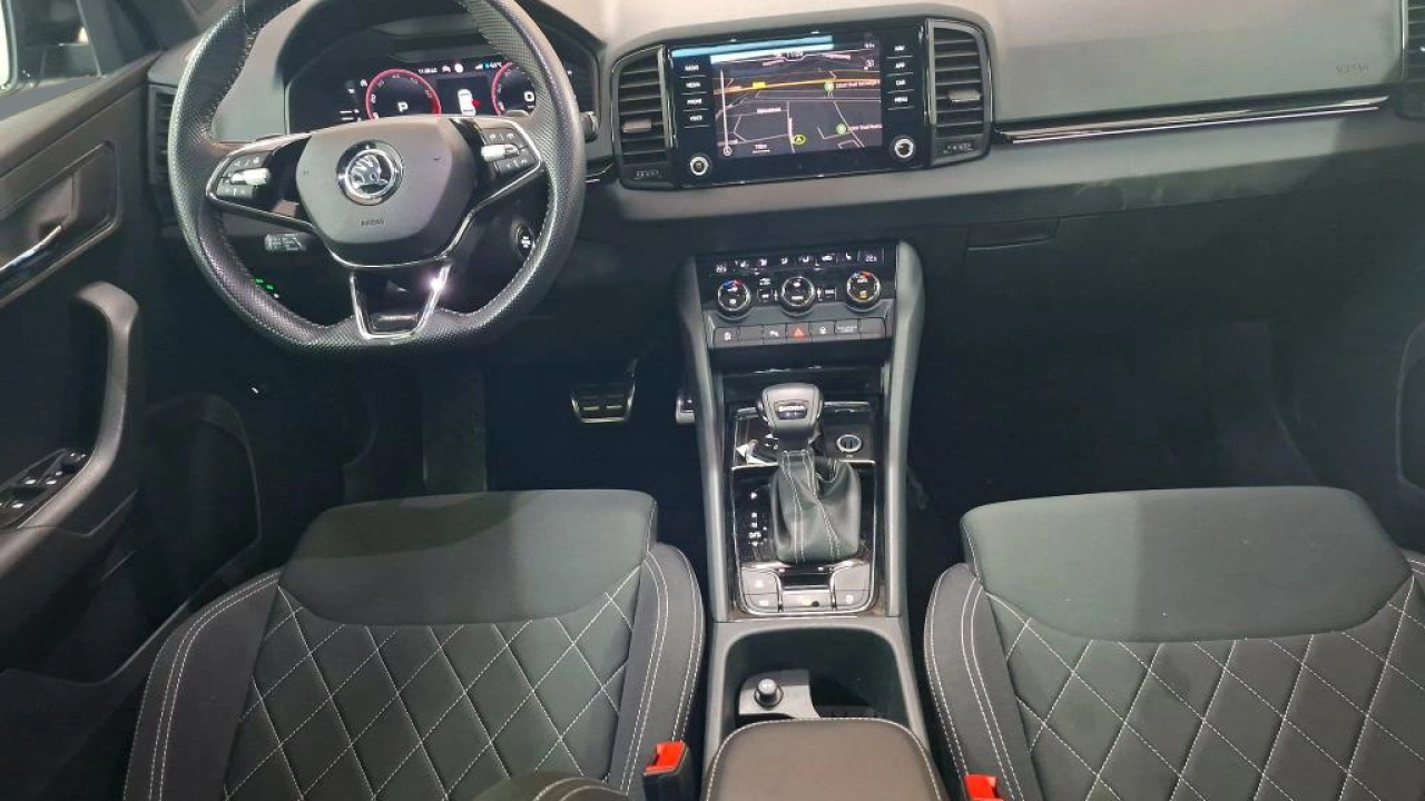 Škoda Karoq 1.5 TSI ACT Sportline Business