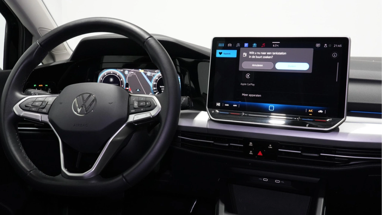 Volkswagen Golf 1.5 eTSI 115pk DSG Life Edition