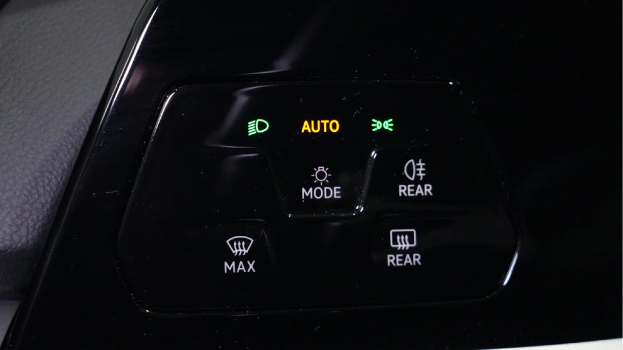 Volkswagen Golf 1.5 eTSI 115pk DSG Life Edition