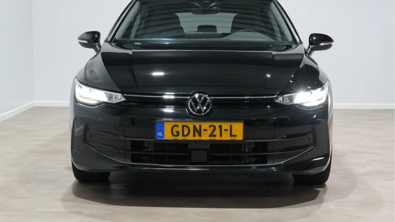 Volkswagen Golf 1.5 eTSI 115pk DSG Life Edition