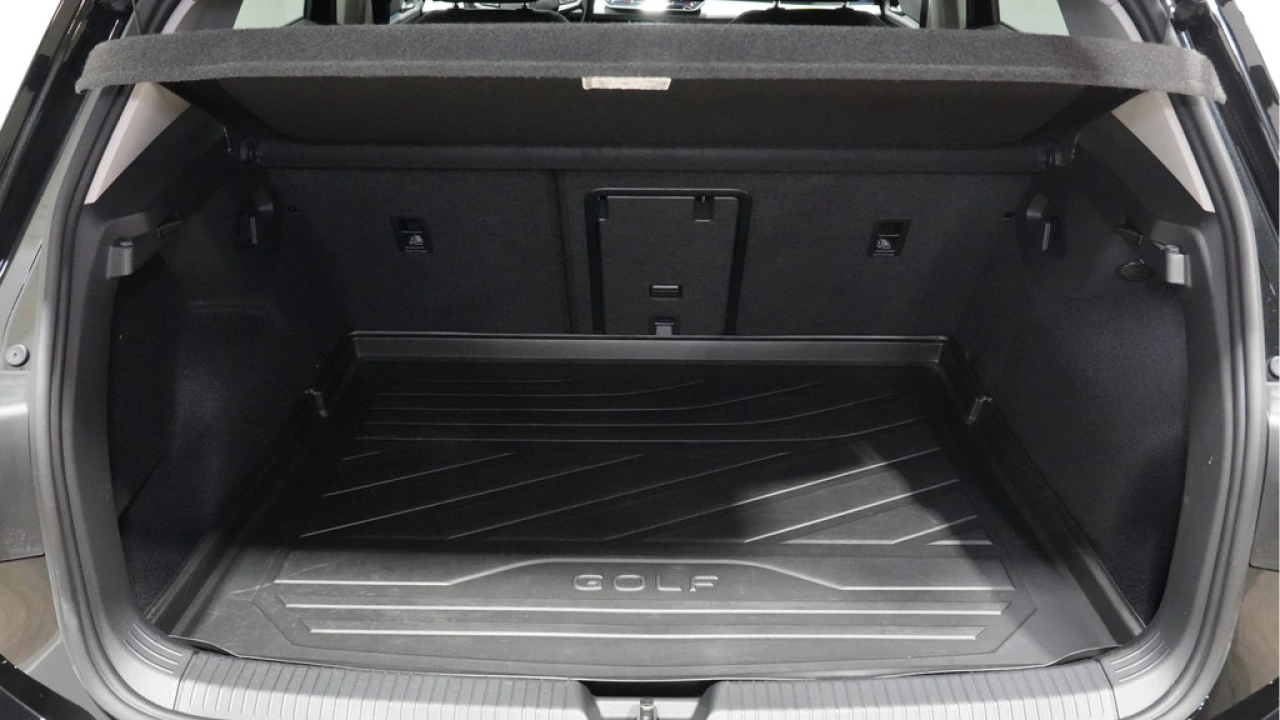 Volkswagen Golf 1.5 eTSI 115pk DSG Life Edition