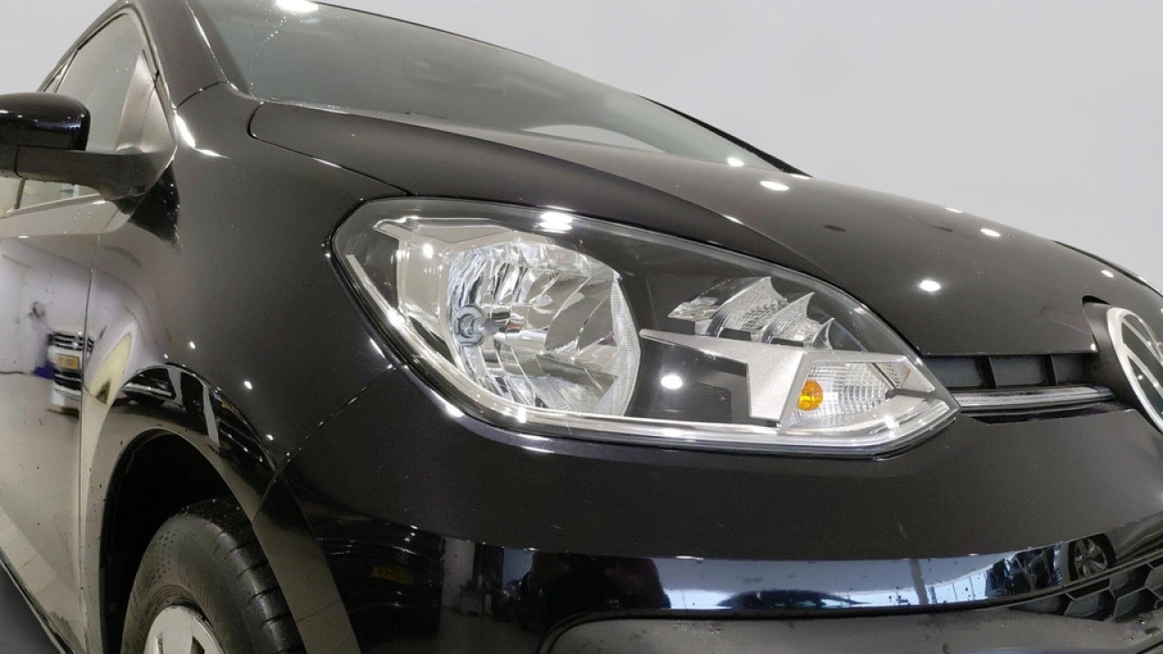 Volkswagen up! 1.0 | Airco | DAB | Lane Assist | 18.000km! |