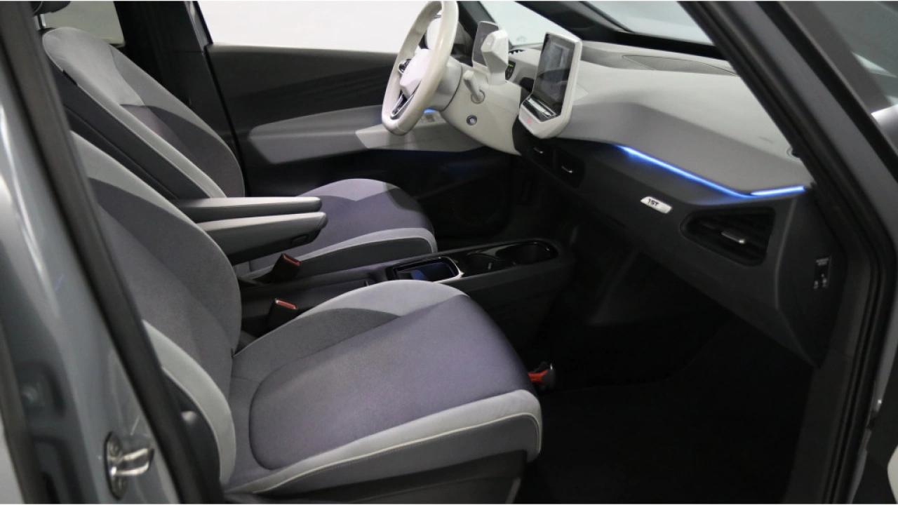 Volkswagen ID.3 First Plus 58 kWh 204pk Navigatie Camera