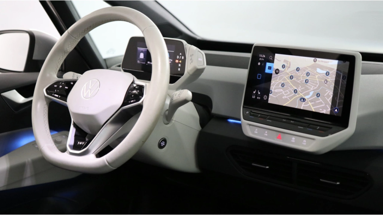 Volkswagen ID.3 First Plus 58 kWh 204pk Navigatie Camera