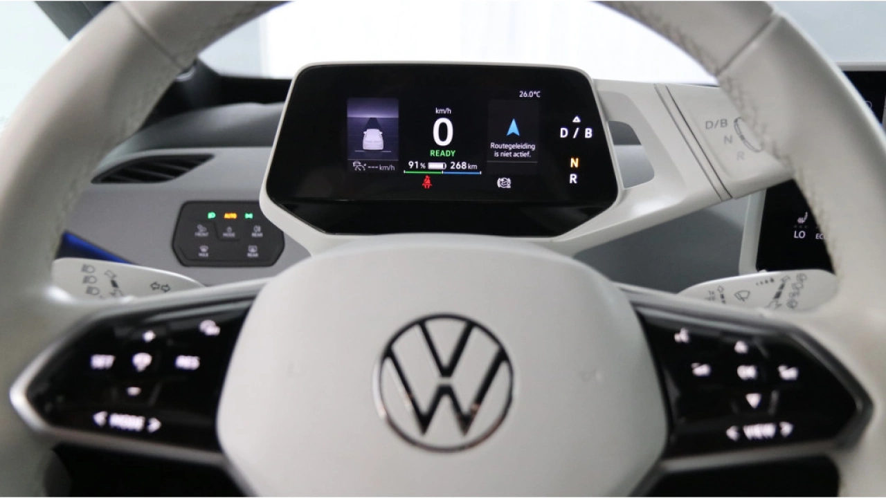 Volkswagen ID.3 First Plus 58 kWh 204pk Navigatie Camera