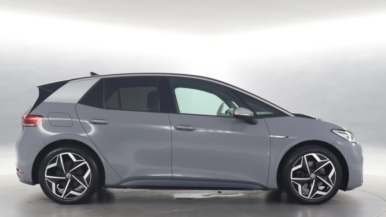 Volkswagen ID.3 First Plus 58 kWh 204pk Navigatie Camera