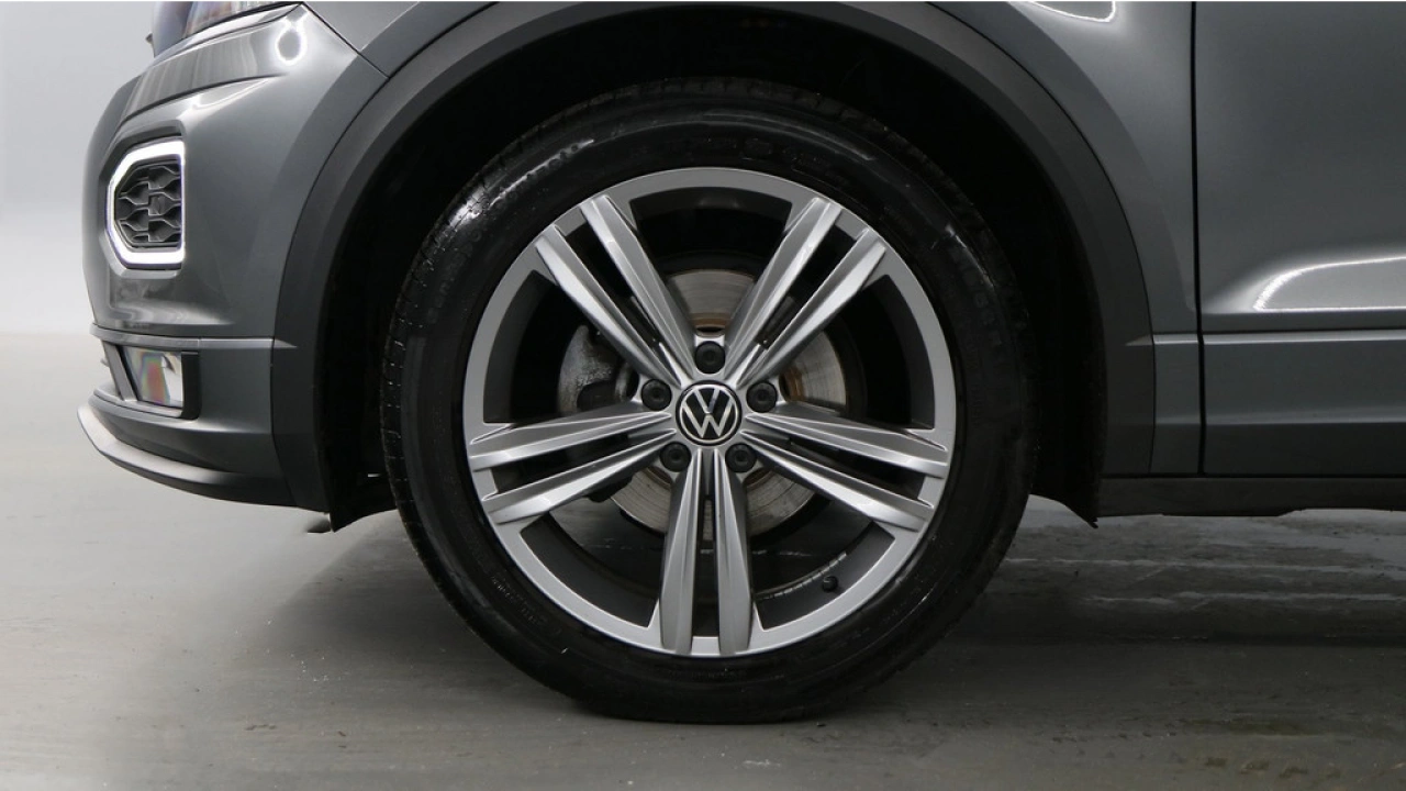 Volkswagen T-Roc 1.5 TSI 150pk Sport Business R