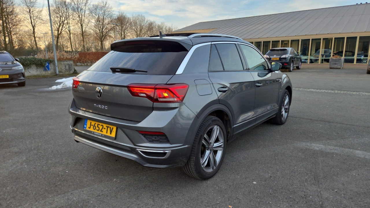 Volkswagen T-Roc 1.5 TSI 150pk Sport Business R DSG