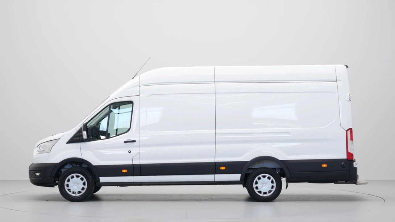 Ford Transit 350 2.0 TDCI L4H3 Trend RWD