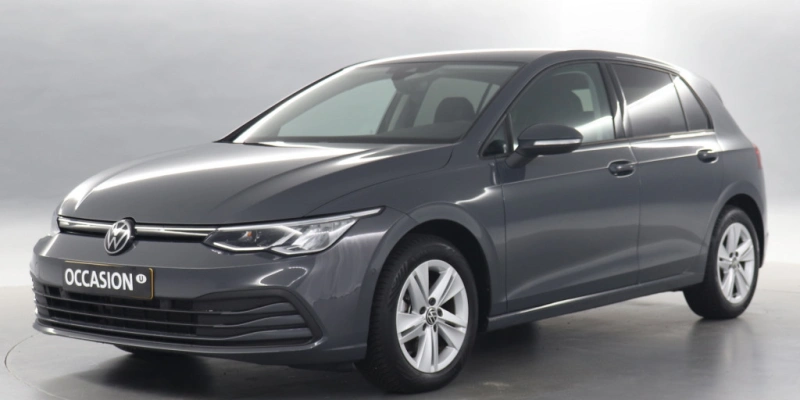 Volkswagen Golf 1.0 eTSI 110pk DSG Life Business