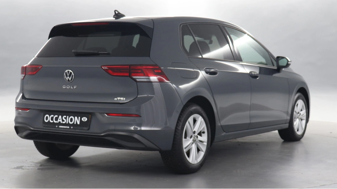 Volkswagen Golf 1.0 eTSI 110pk DSG Life Business