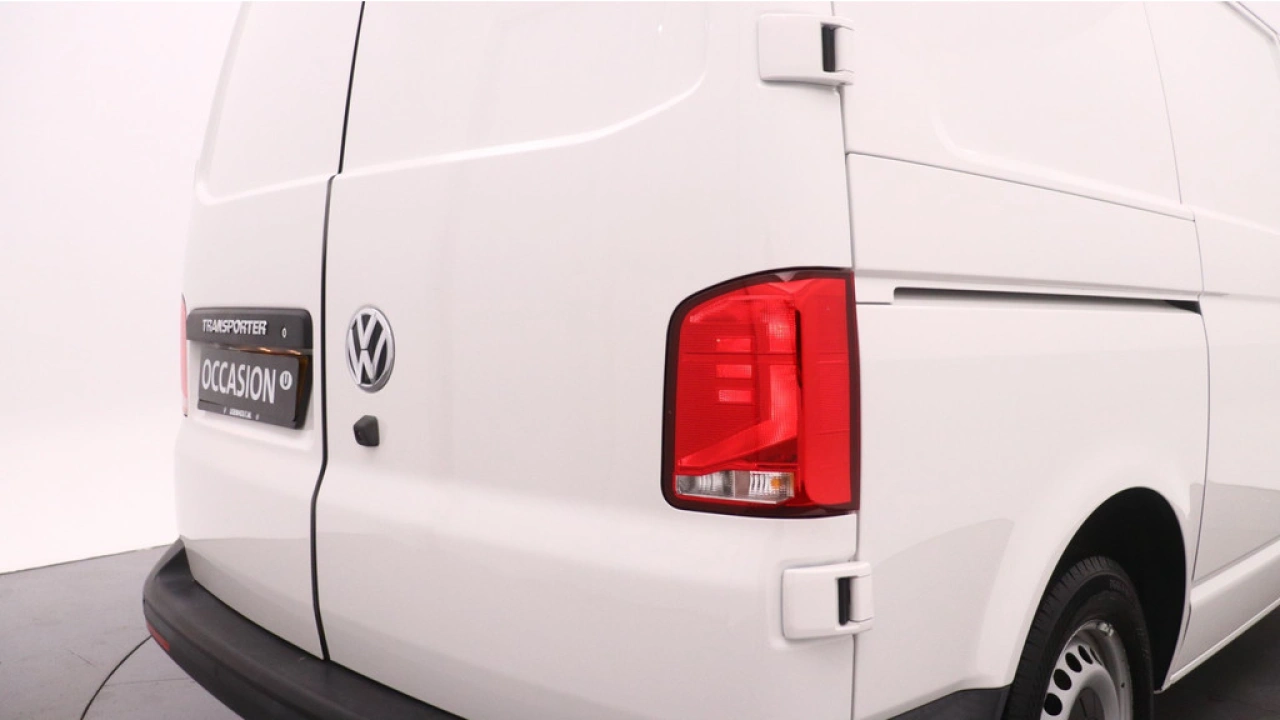 VW Bedrijfswagens Transporter L1H1 2.0 TDI 110pk Comfortline