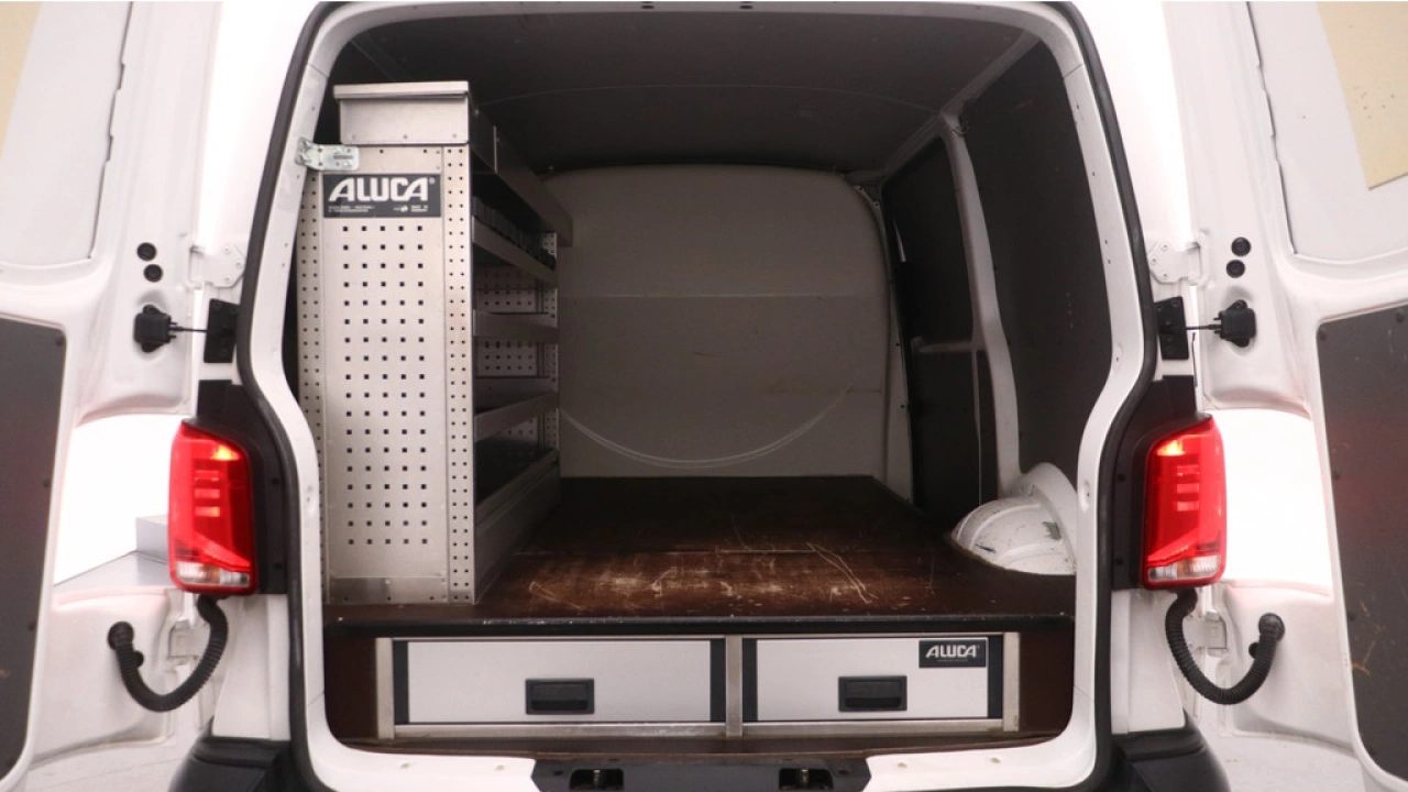 VW Bedrijfswagens Transporter L1H1 2.0 TDI 110pk Comfortline