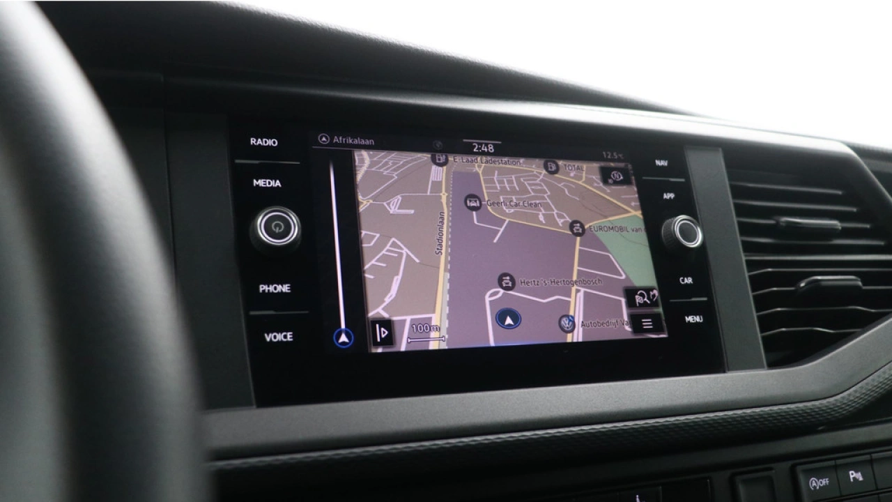 VW Bedrijfswagens Transporter L1H1 2.0 TDI 110pk Comfortline