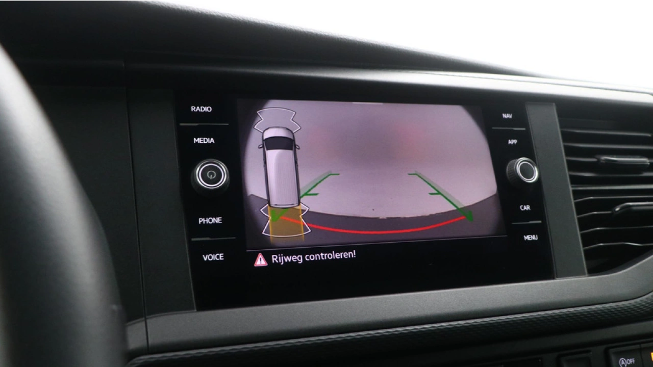 VW Bedrijfswagens Transporter L1H1 2.0 TDI 110pk Comfortline