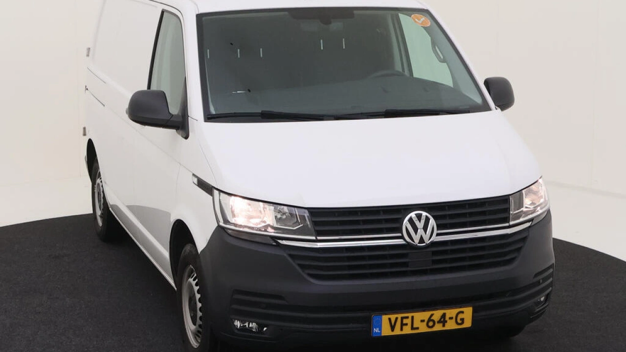 VW Bedrijfswagens Transporter L1H1 2.0 TDI 110pk Comfortline