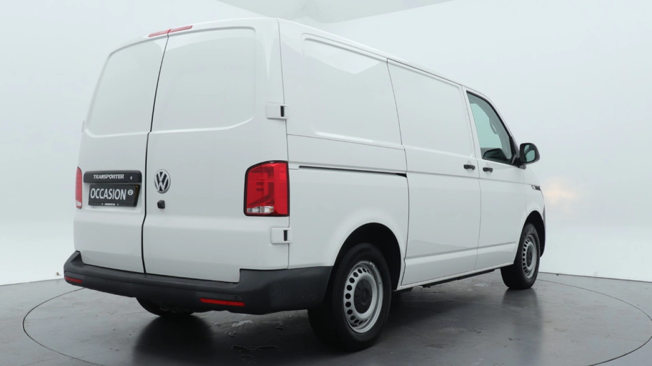 VW Bedrijfswagens Transporter L1H1 2.0 TDI 110pk Comfortline