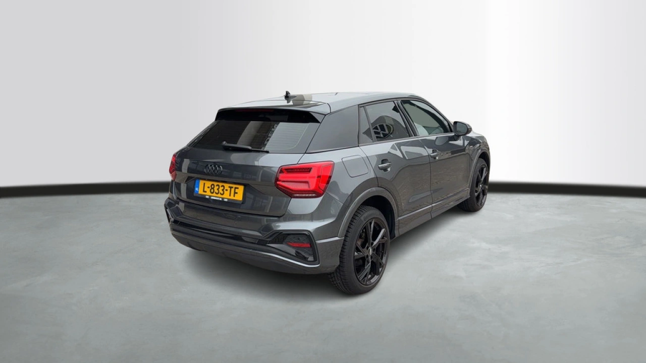 Audi Q2 35 TFSI 150Pk S Edition / WORDT VERWACHT / Panodak / 20''LMV / Camera