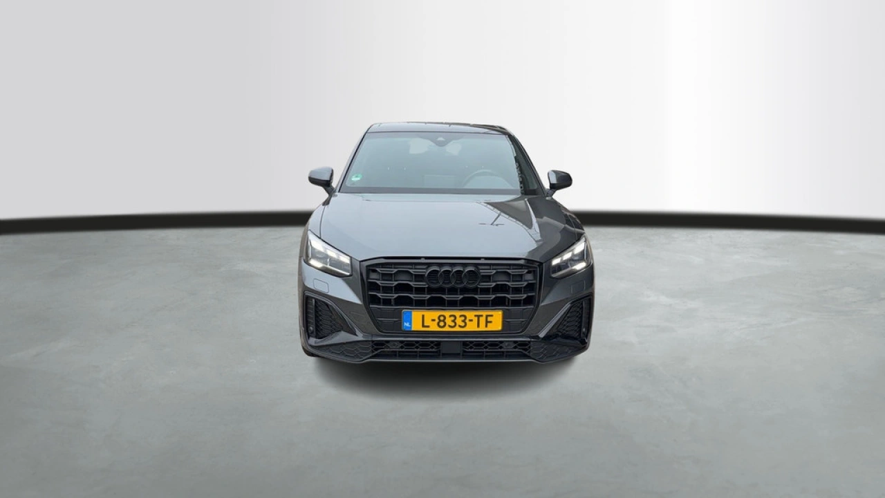 Audi Q2 35 TFSI 150Pk S Edition / WORDT VERWACHT / Panodak / 20''LMV / Camera