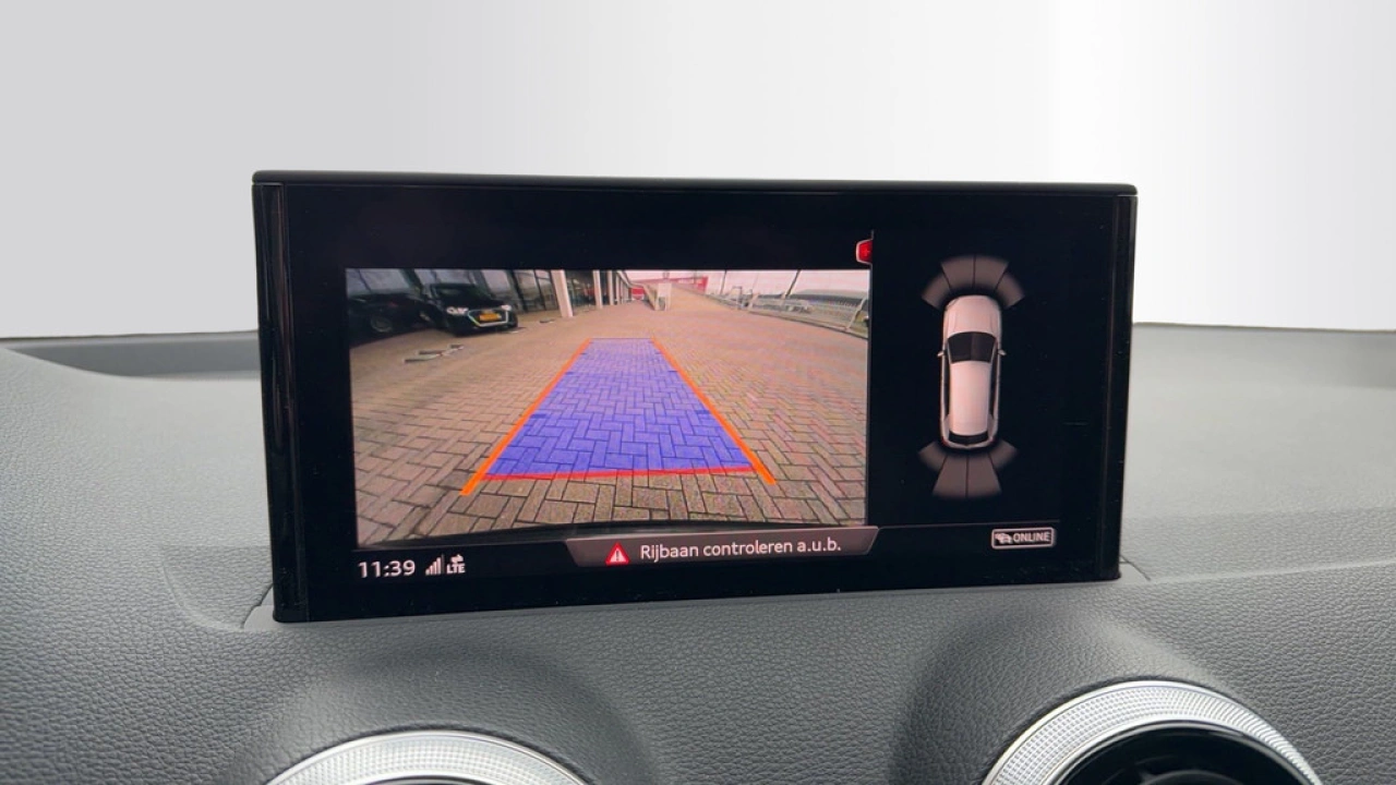 Audi Q2 35 TFSI 150Pk S Edition / WORDT VERWACHT / Panodak / 20''LMV / Camera