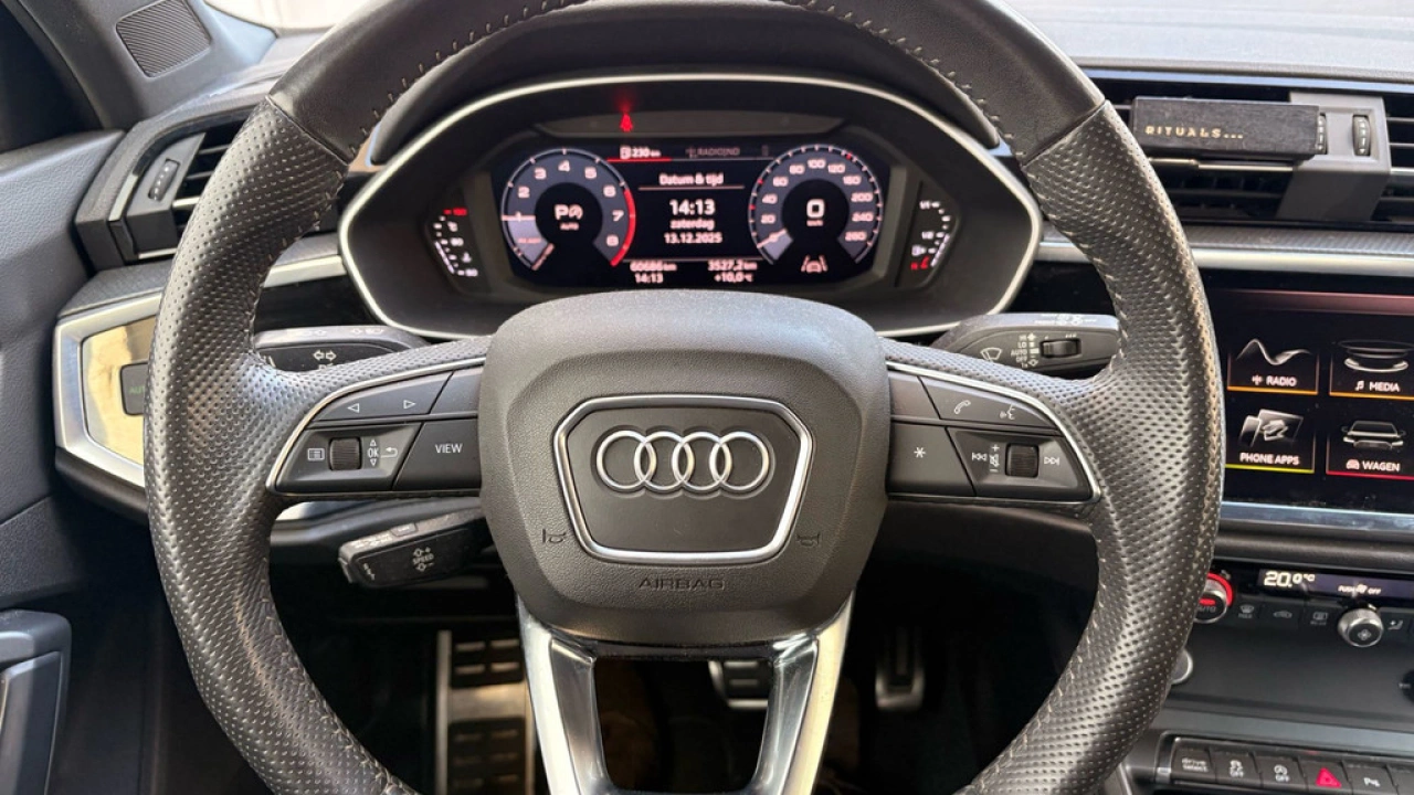 Audi Q3 35 TFSI 150Pk S Line / 04-2026 VERWACHT