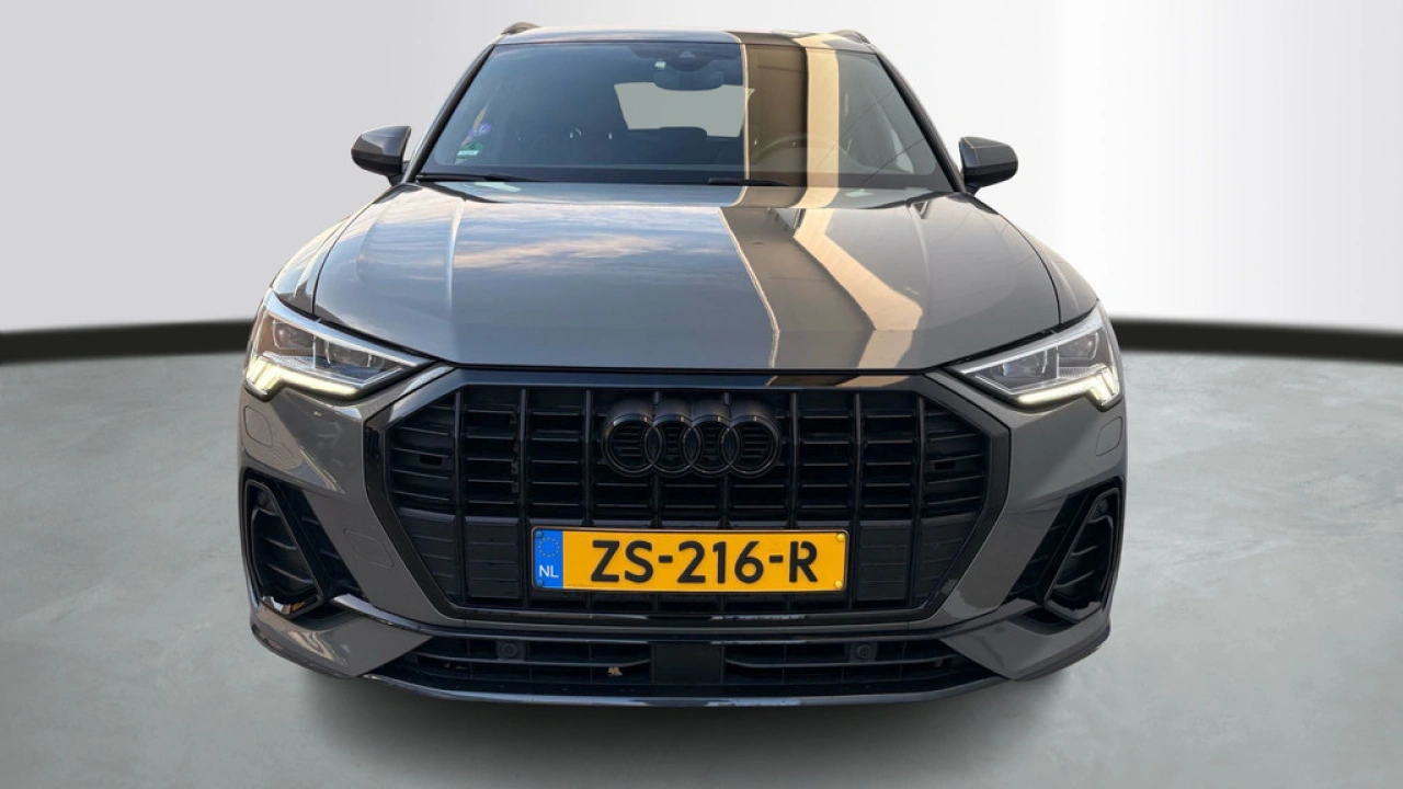 Audi Q3 35 TFSI 150Pk S Line / 04-2026 VERWACHT