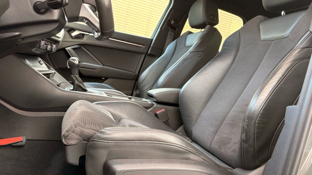 Audi Q3 35 TFSI 150Pk S Line / 04-2026 VERWACHT