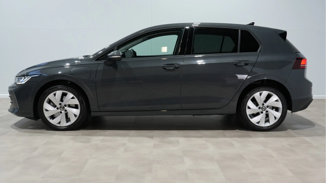 Volkswagen Golf 1.5 eHybrid 204pk Life Edition