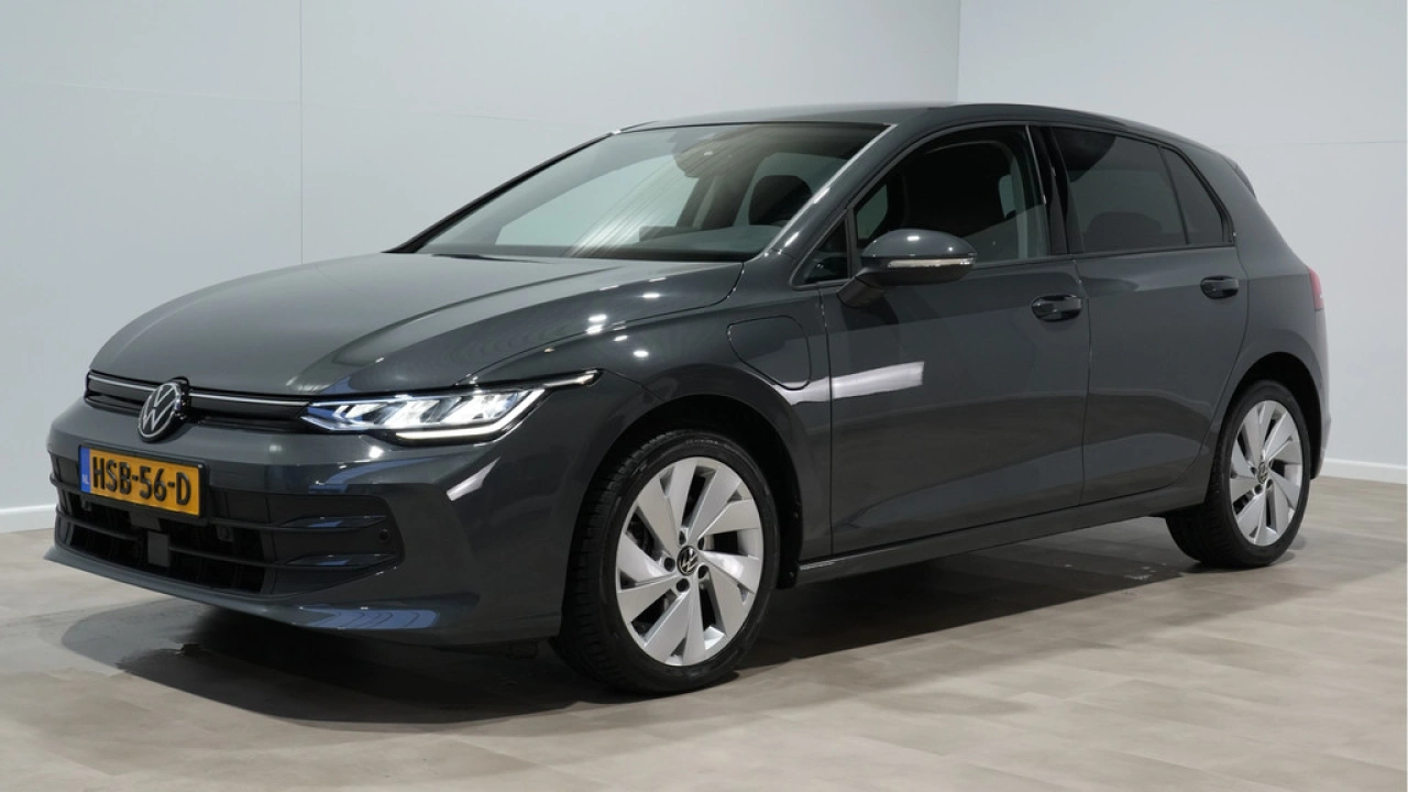 Volkswagen Golf 1.5 eHybrid 204pk Life Edition