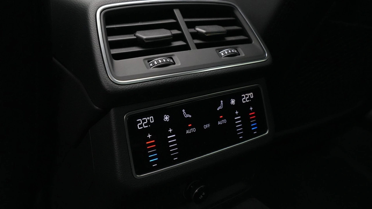 Audi A6 Avant 50 TFSI e quattro S-Line edition Competition