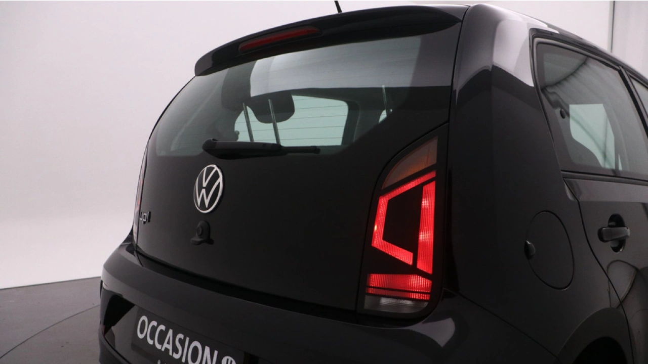 Volkswagen up! 1.0 65pk Airco Bluetooth Lane Assist