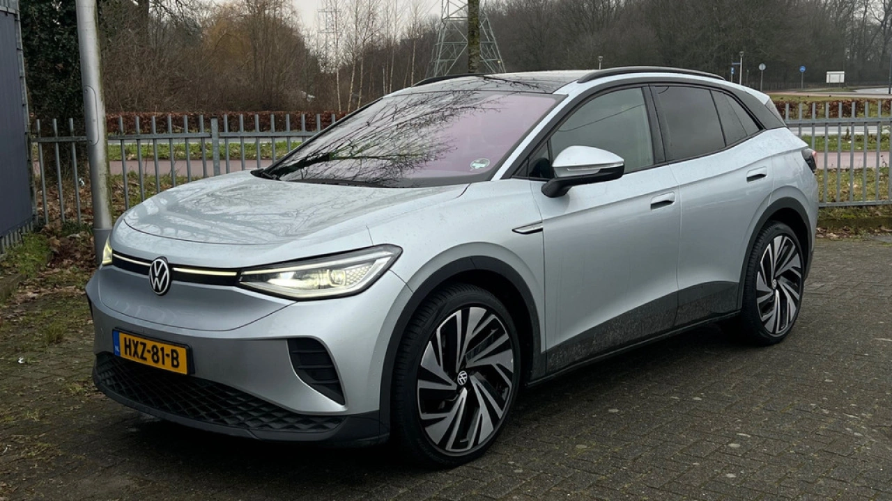 Volkswagen ID.4 Pure 52 kWh 170pk SOH 90% Panoramadak Warmtepomp Matrix