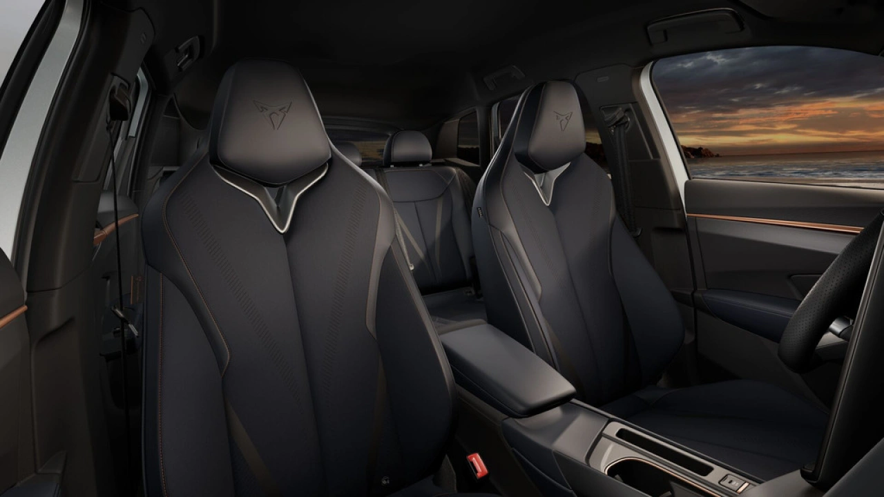 CUPRA Terramar 1.5 TSI e-Hybrid 272 6DSG VZ Performance