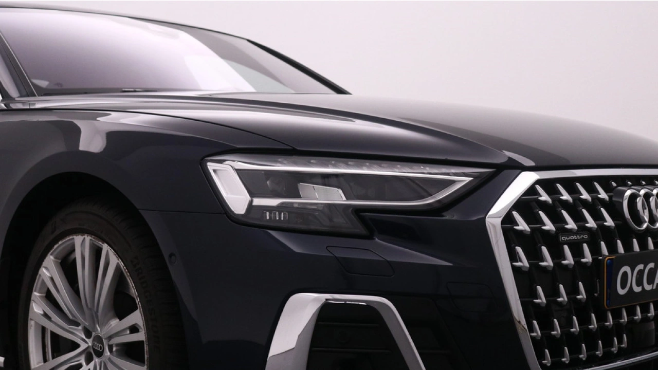 Audi A8 60 TFSI e Quattro 462pk / Achteras besturing / Massagestoelen