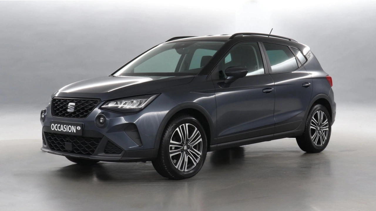 SEAT Arona 1.0 TSI 95pk Style Business Intense